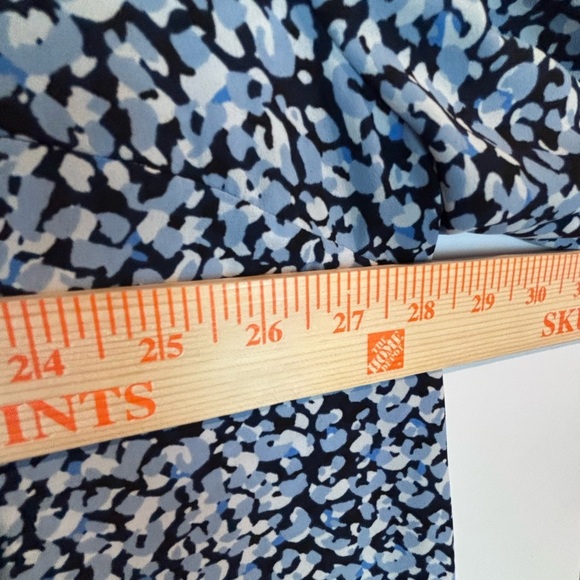 NYDJ Blue Black Abstract Print Blouse Women’s Plus Size 2X Long Sleeve - Picture 5 of 14